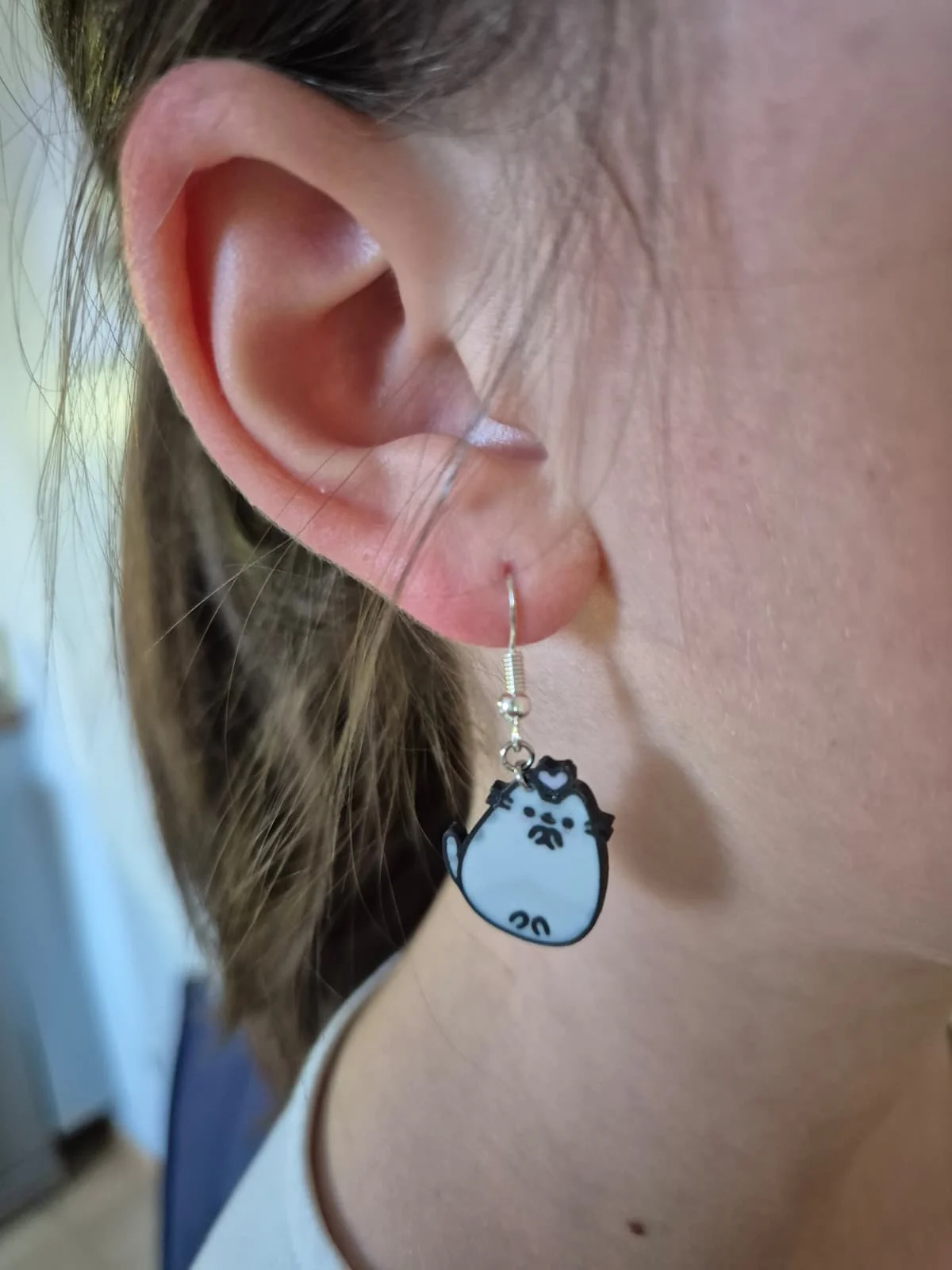 Pusheen Ohrring