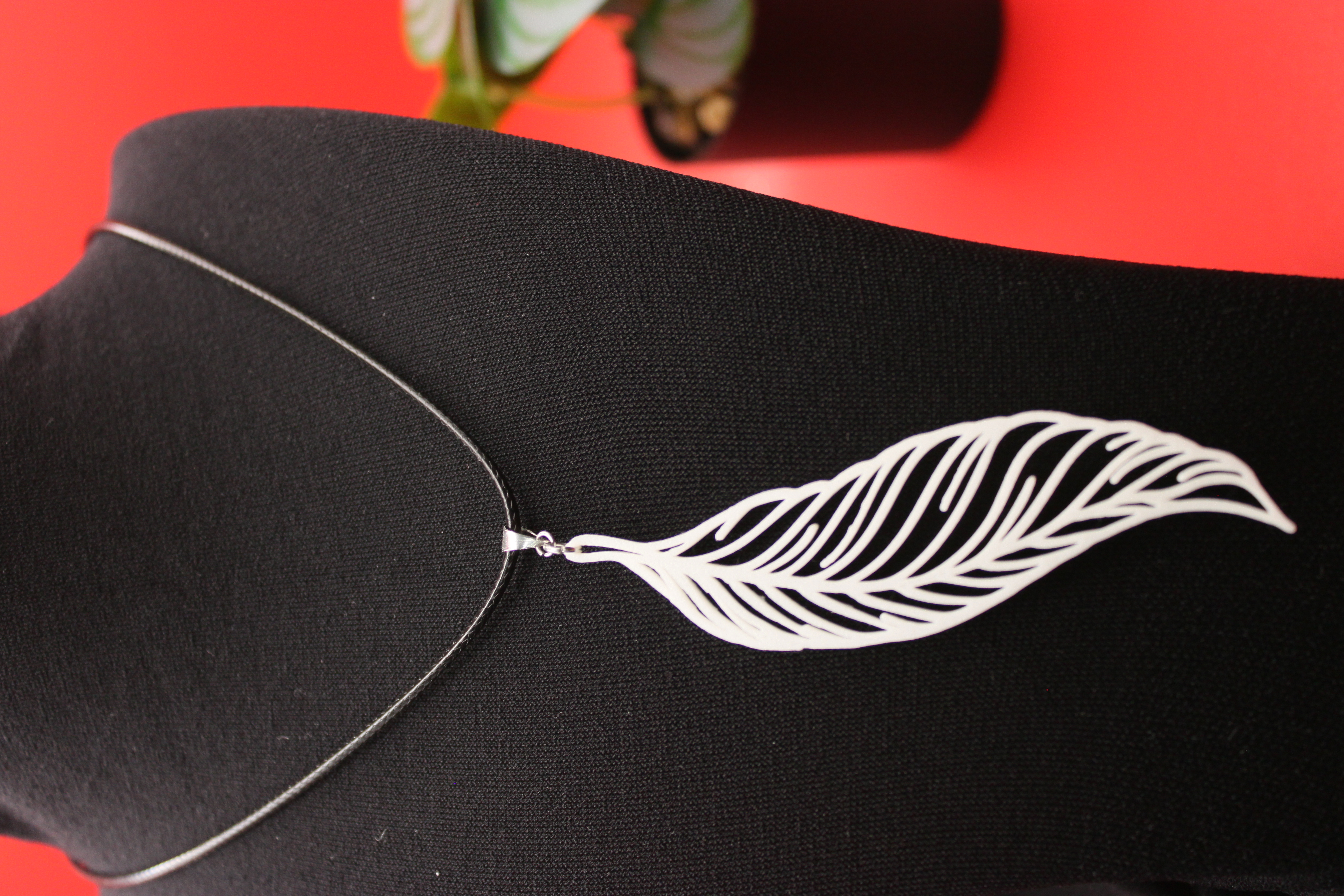 Feder Halskette – 3D-gedrucktes Produkt von Scherer 3D